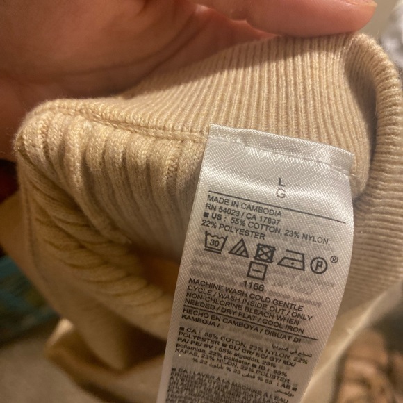 ❤️Old navy cozy crème high-waisted rib-knit mini skirt - Picture 2 of 6